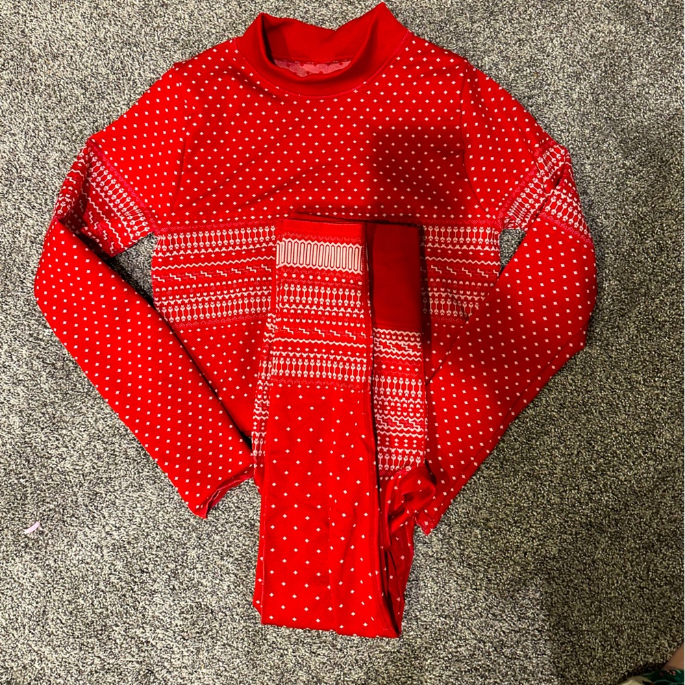 Fabletics M Holiday Workout Set